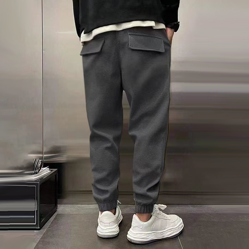 Herren Jogginghose Relaxed Fit – Bequeme Freizeithose für Alltag und Sport