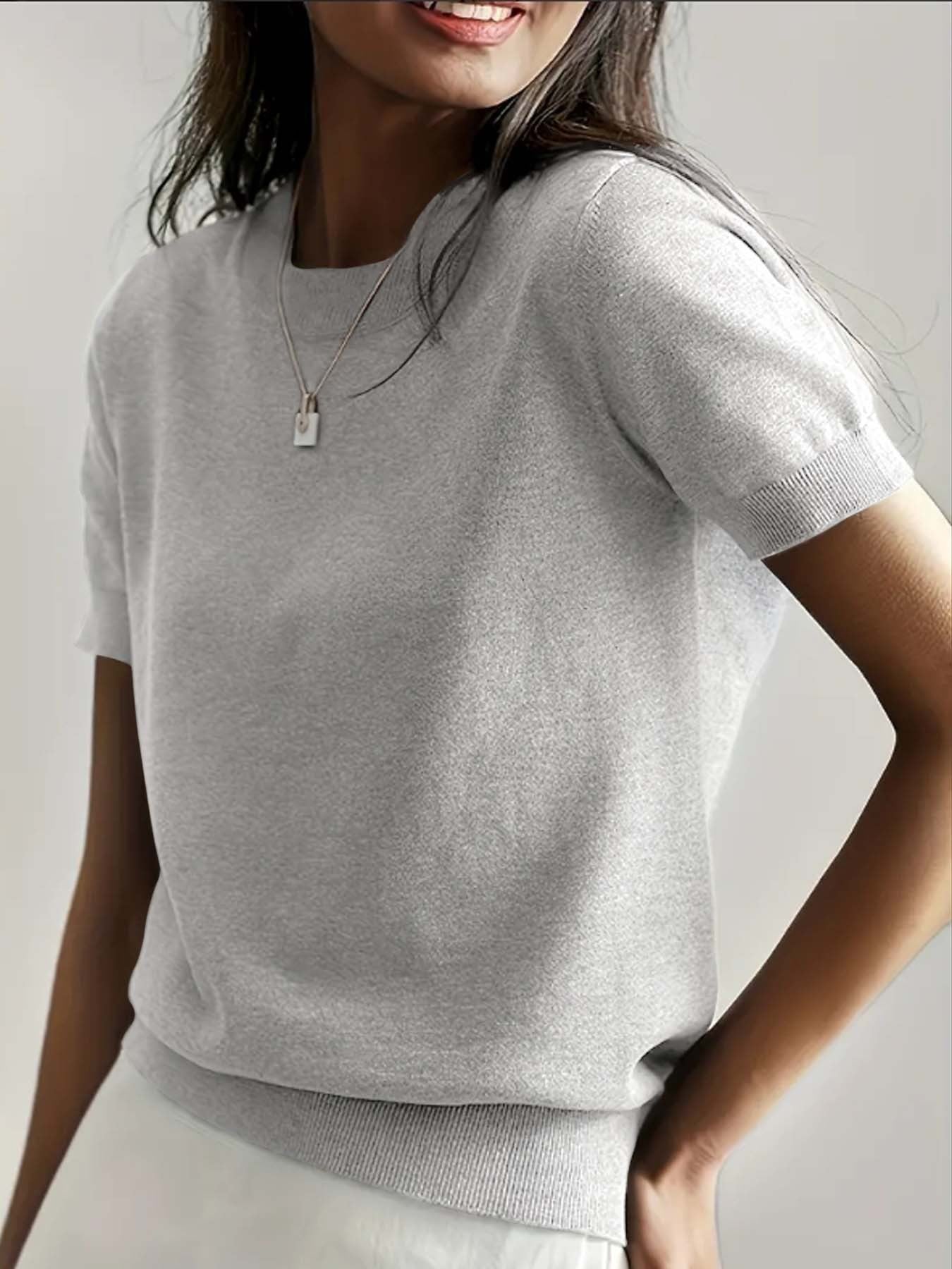 Jean – Schlichter Rundhals Pullover in Solide Farbe