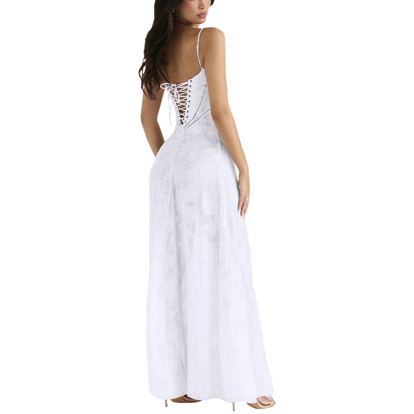 Julie – Elegantes Abendkleid aus Spitze mit Trägern
