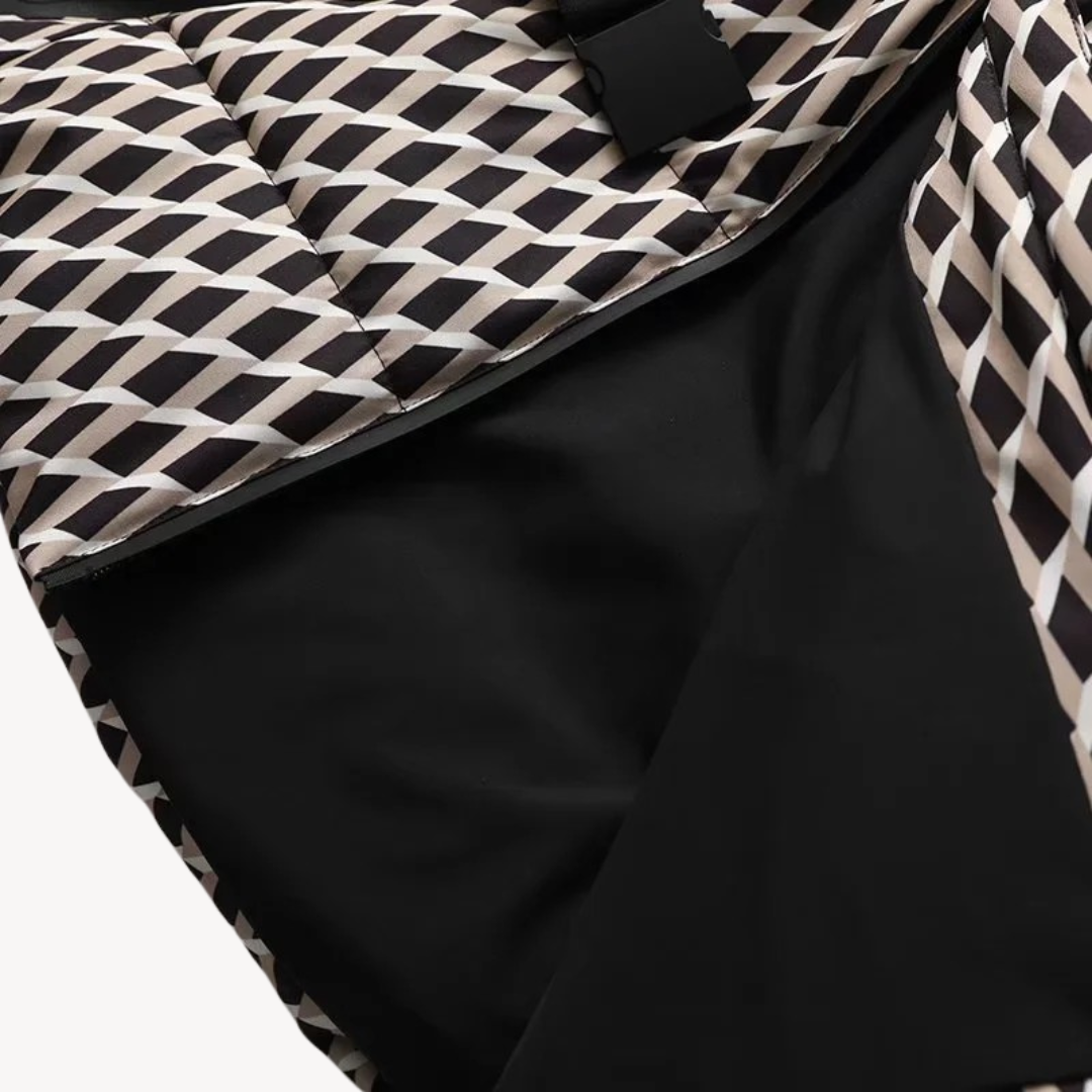 Damen Steppjacke mit Gürtel und Kapuze – Modische, Wasserabweisende Winterjacke für Alltag & Outdoor