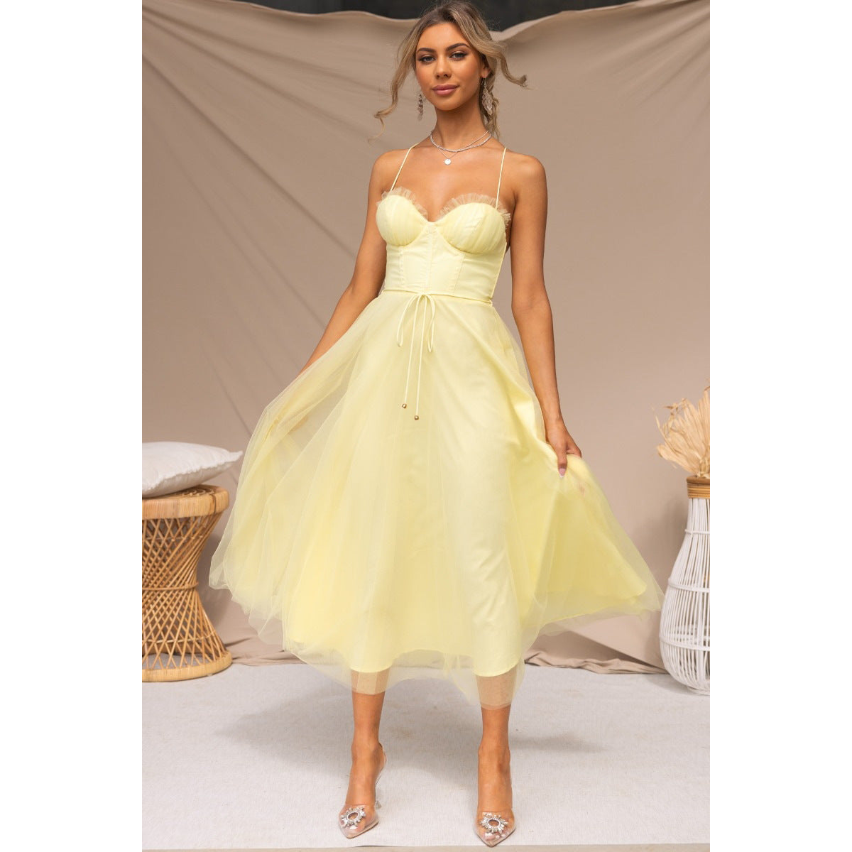Charlotte – Lässiges Damenkleid mit Spaghettiträgern