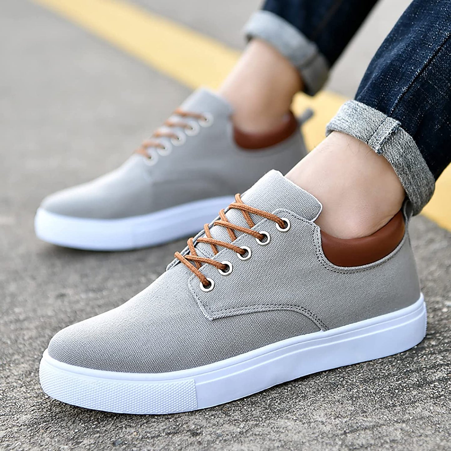 Herren Sneaker – Stilvolle Freizeitschuhe mit Komfort und Vielseitigkeit