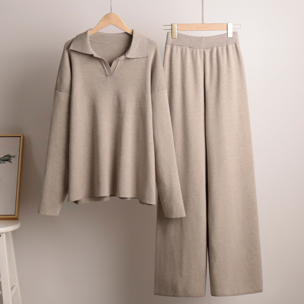Damen Loungewear Set – Strick – Oversize Pullover mit Kragen und Weite Hose – Perfekt für Zuhause und Freizeit