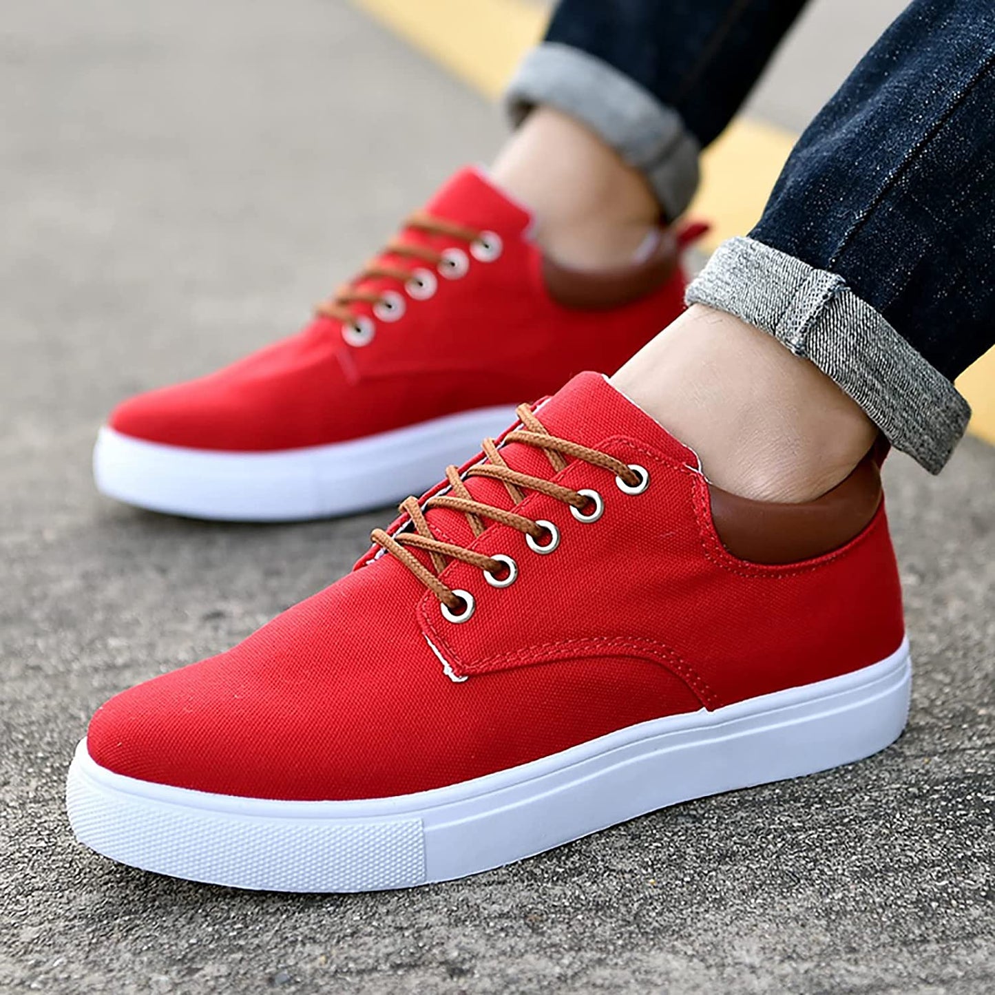 Herren Sneaker – Stilvolle Freizeitschuhe mit Komfort und Vielseitigkeit