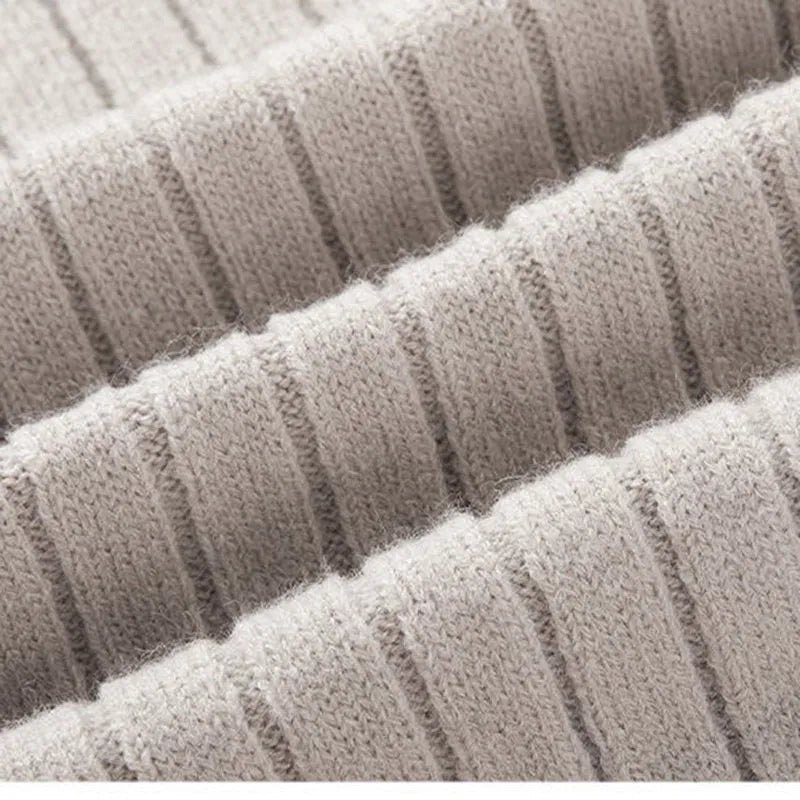 Herren Strickpullover mit Stehkragen und Reißverschluss – Modernes Rippenmuster, Eleganter Freizeit- und Business-Look