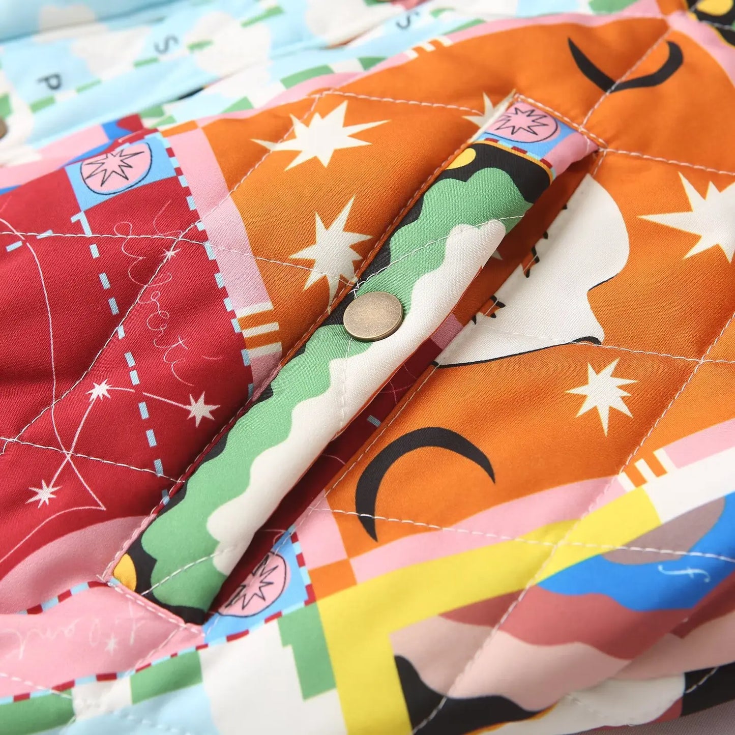 Damen Steppjacke im Patchwork-Stil für Streetwear und Freizeit