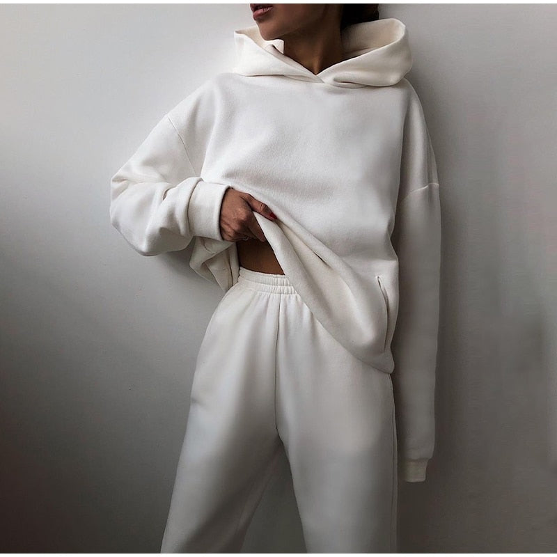 Amalia - Set mit Hoodie und Jogginghose
