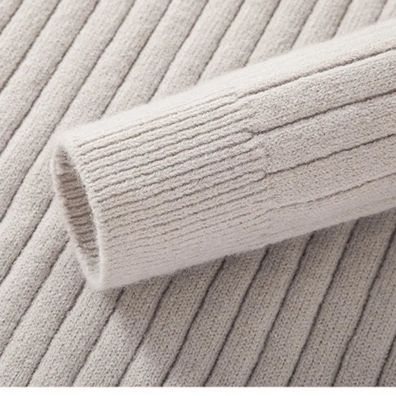 Herren Strickpullover mit Stehkragen und Reißverschluss – Modernes Rippenmuster, Eleganter Freizeit- und Business-Look