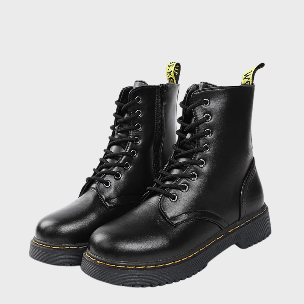 Elisabeth - Schnürstiefel im klassischen Design