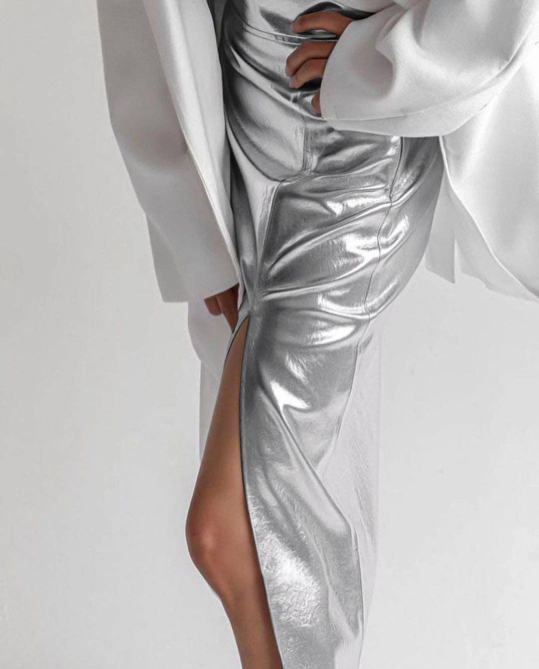 Giulia - Kunstlederrock mit modernem Metallic Look
