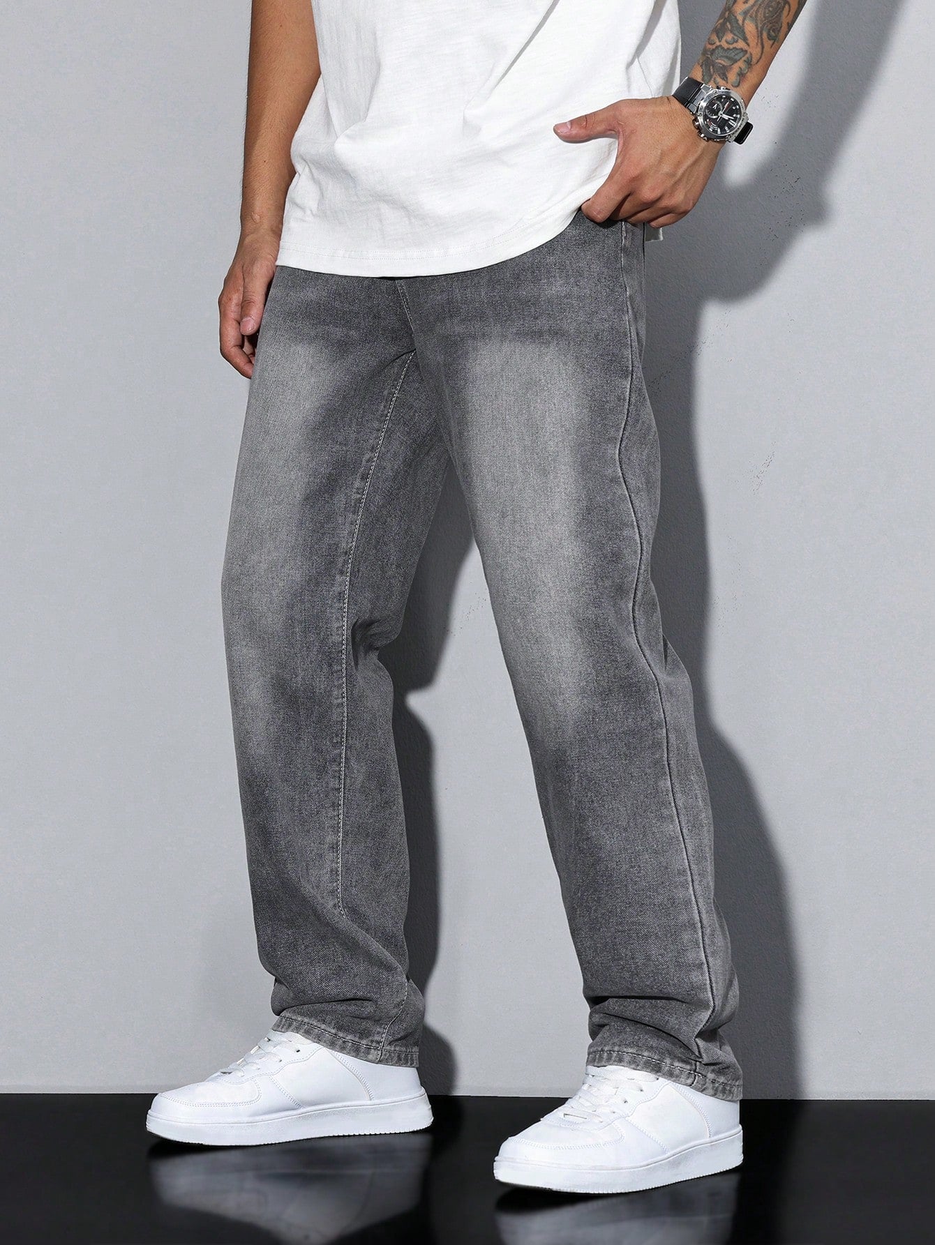 Herren Jeans Lockerer Schnitt – Bequeme Straight Fit Hose für Alltag & Freizeit