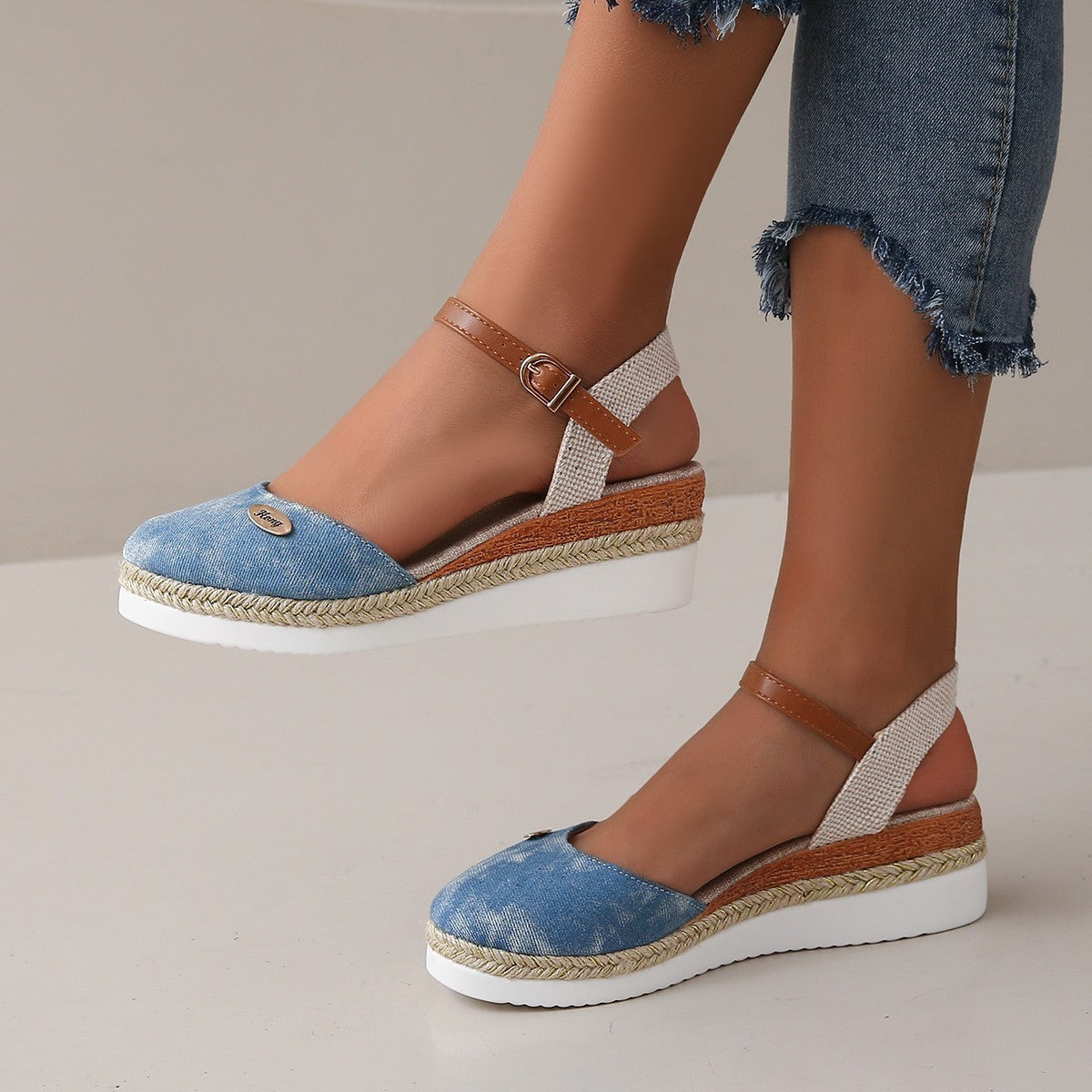 Damen Plateau-Sandalen mit Knöchelriemen – Sommerliche Freizeitschuhe im Espadrille-Stil