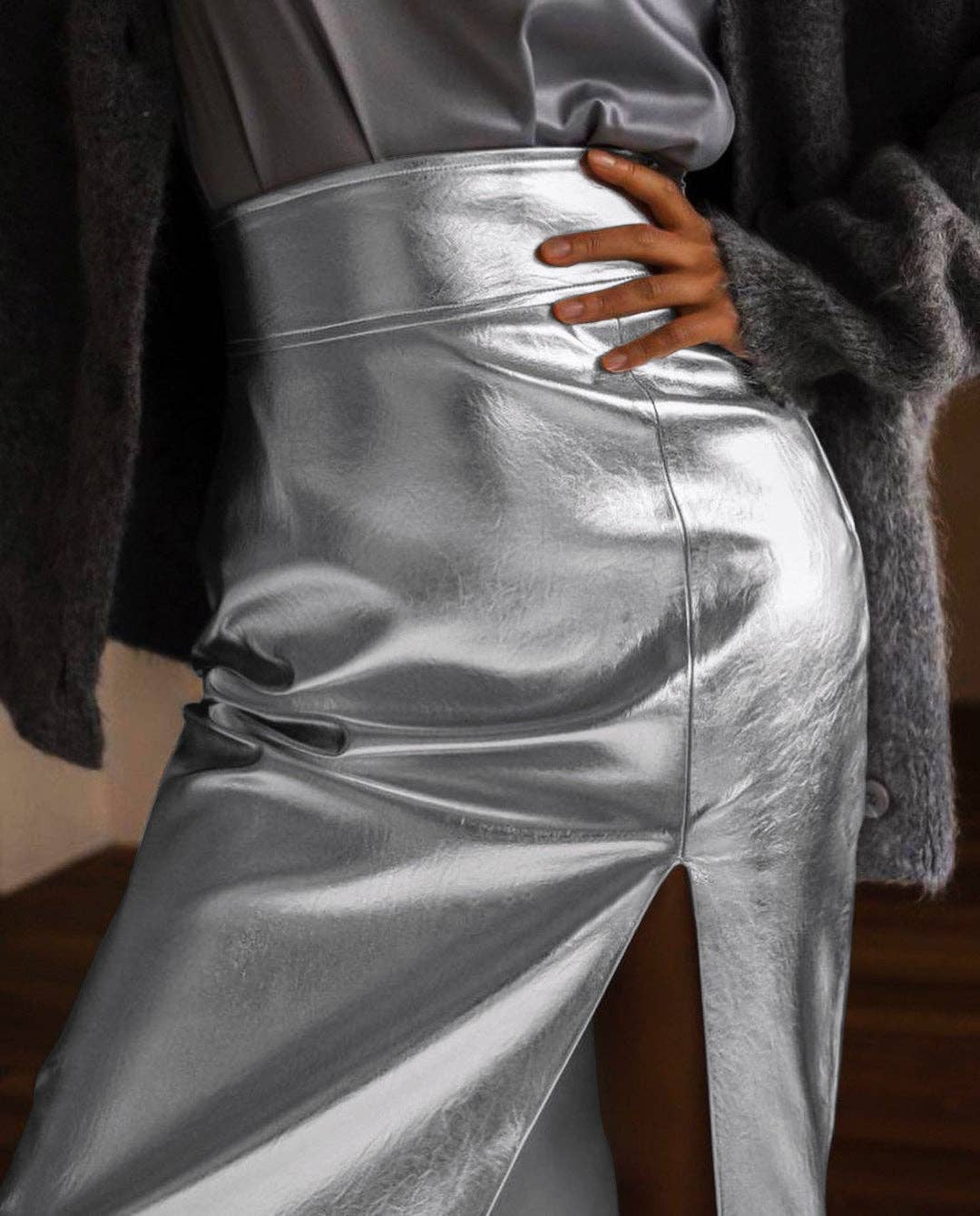 Giulia - Kunstlederrock mit modernem Metallic Look