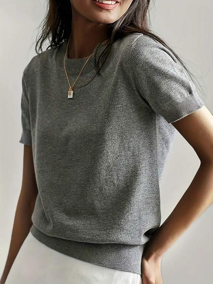 Jean – Schlichter Rundhals Pullover in Solide Farbe
