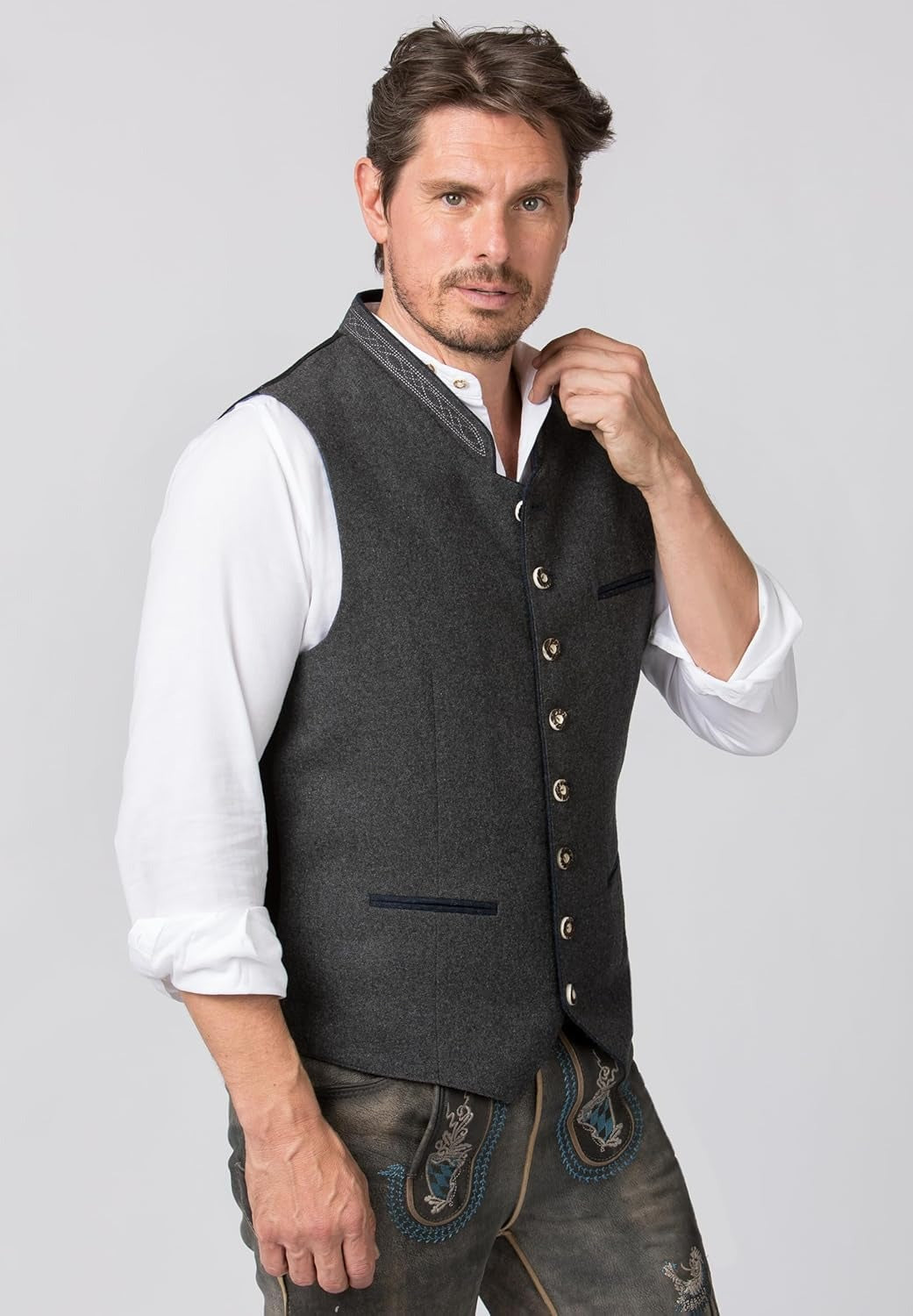 Herren Trachtenweste mit Traditionellem Design und Eleganten Knöpfen