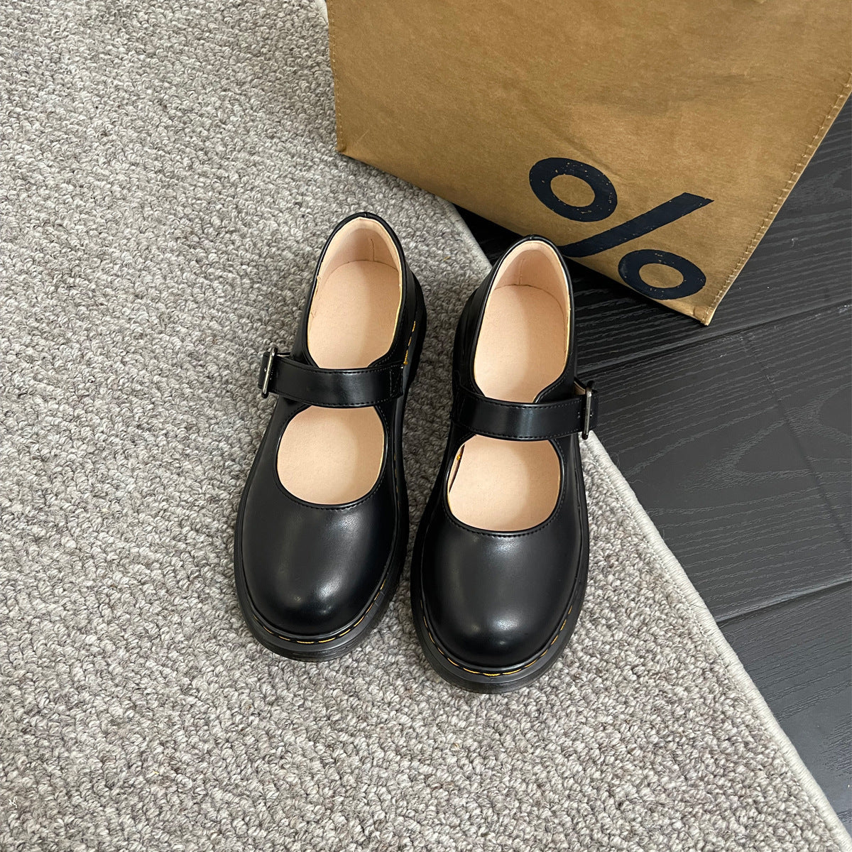 Vintage Mary Jane Schuhe für Damen – bequeme Flat Shoes mit 3 cm Sohle, ideal als casual & dress shoes