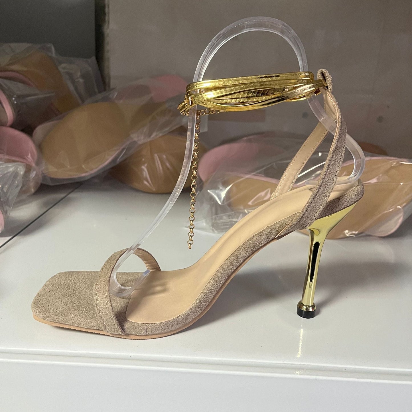 Grace – Damen Hochhackige Schuhe mit Knöchelring und Schnürung