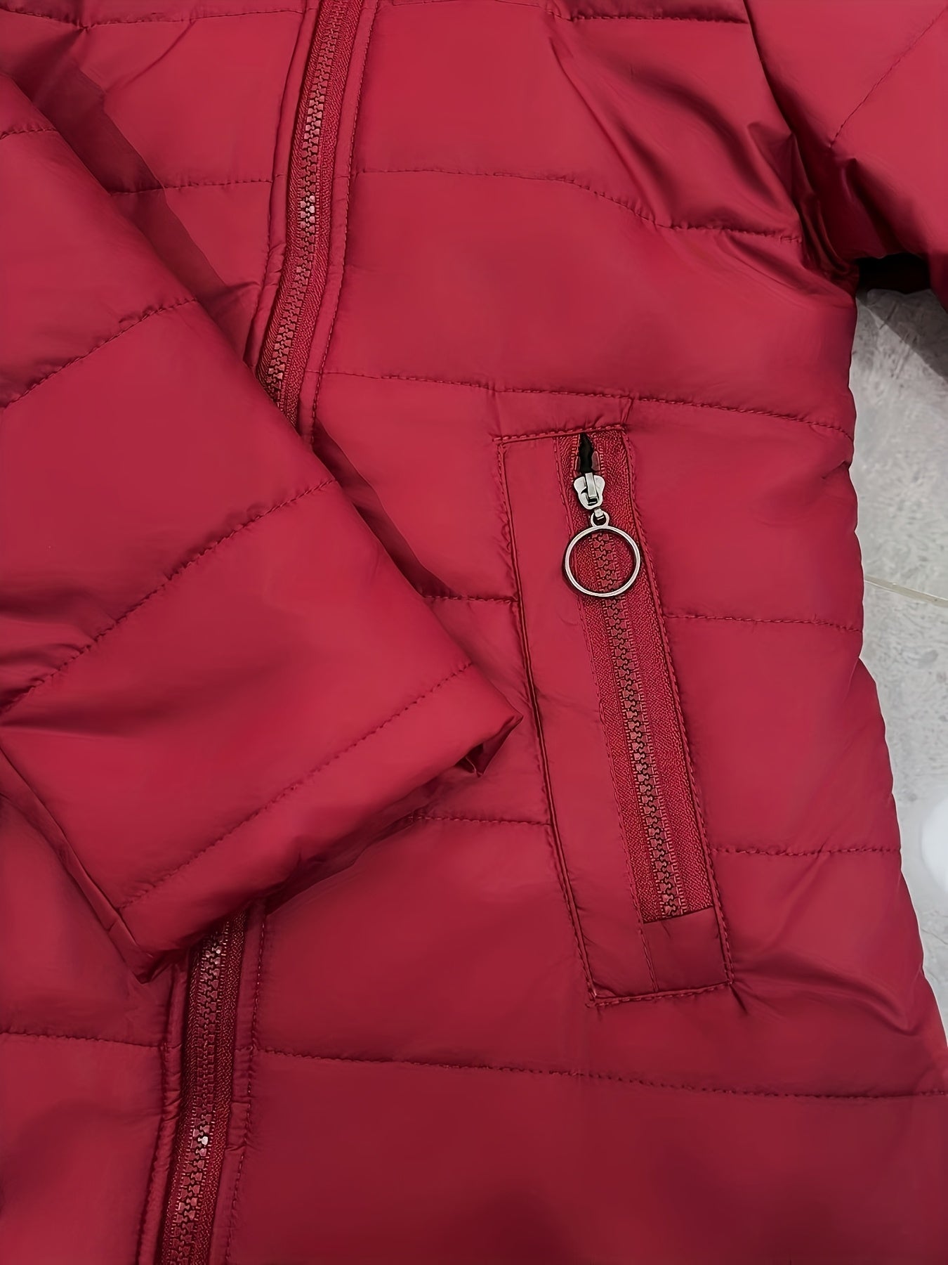 Damen Steppmantel mit Kapuze – Winterjacke für Alltag und Freizeit