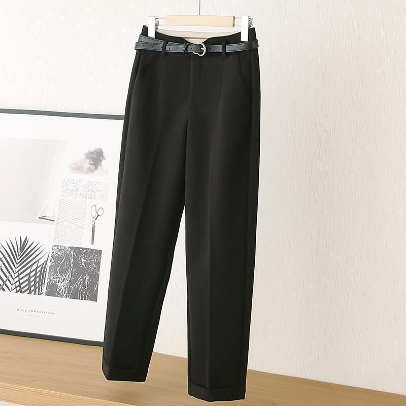 Laura – Figurformende Damenhose mit hohem Bund