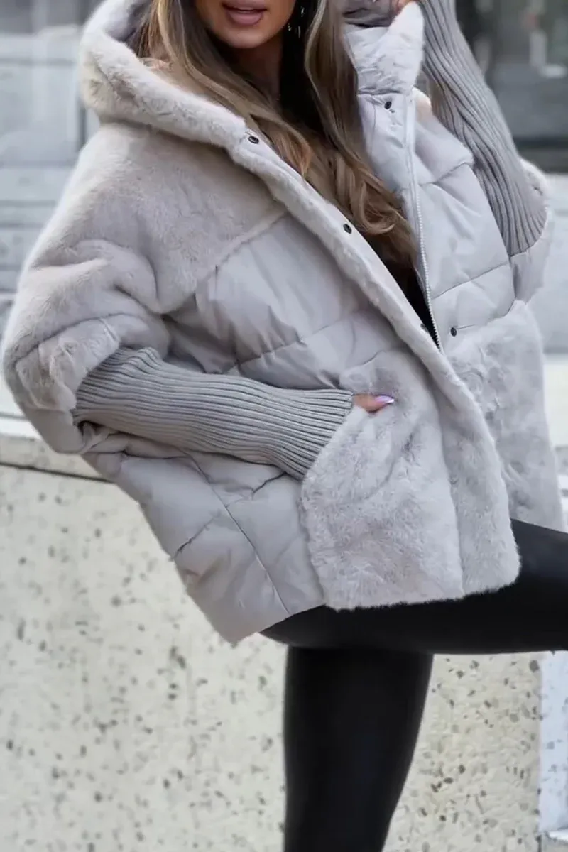 Damen Winterjacke mit Kapuze – Modische Oversize Steppjacke für kalte Tage