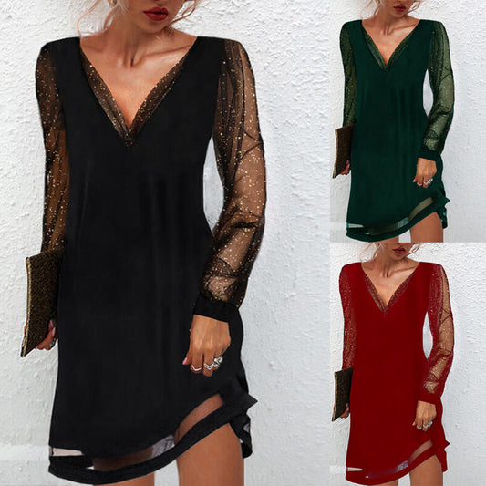 Leanne – Pulloverkleid mit Spitzendetails und V-Ausschnitt