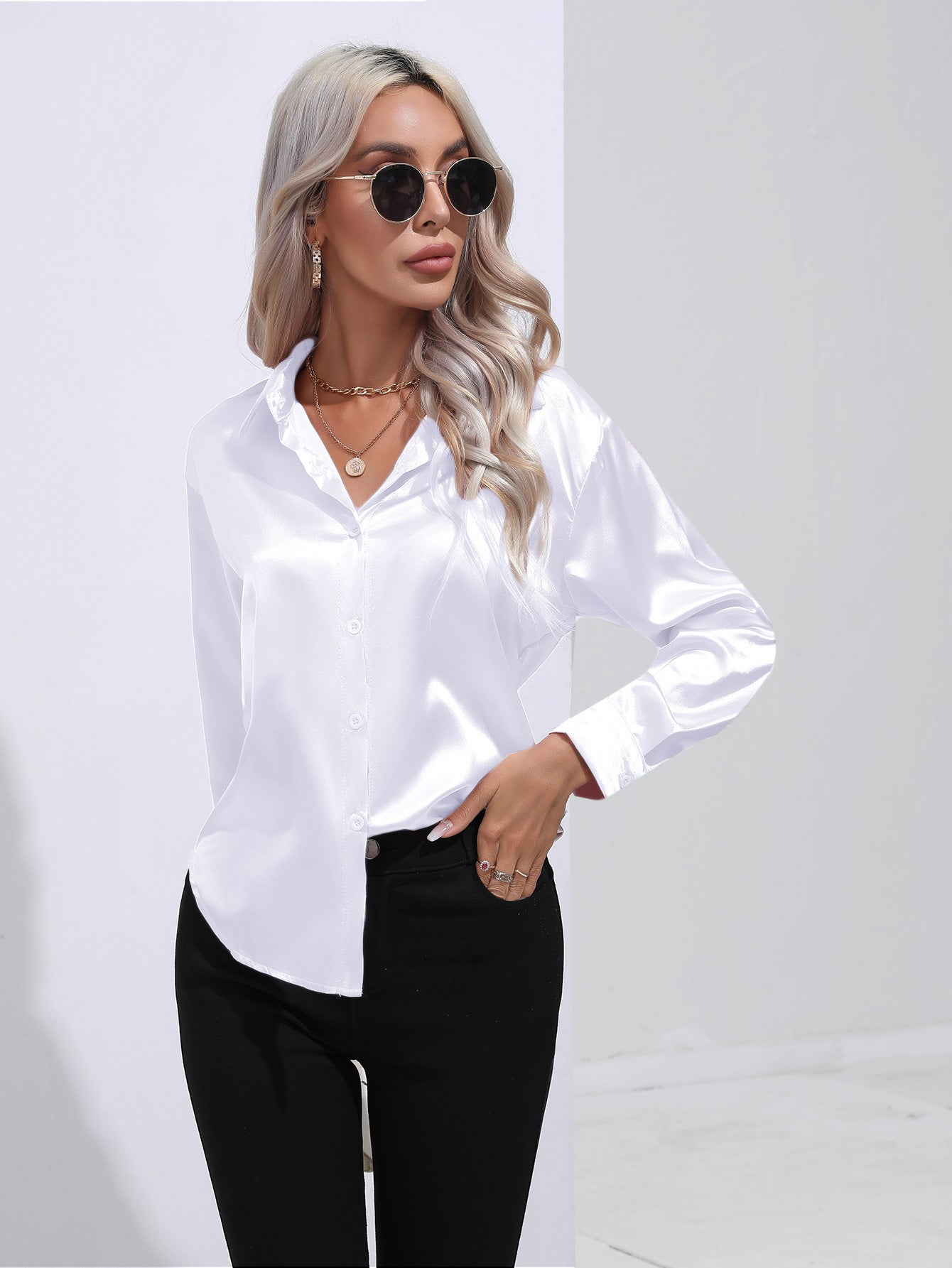 Hayley – Satinbluse für Damen