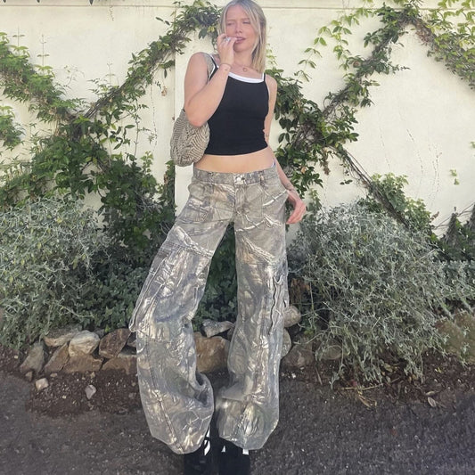 Grace – Lässige Camouflage-Cargohose für Damen