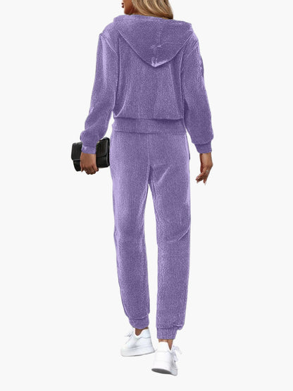 Damen Trainingsanzug Set – Sportlicher Freizeit-Look mit Kapuzenpullover und Jogginghose, ideal für Alltag und Fitness
