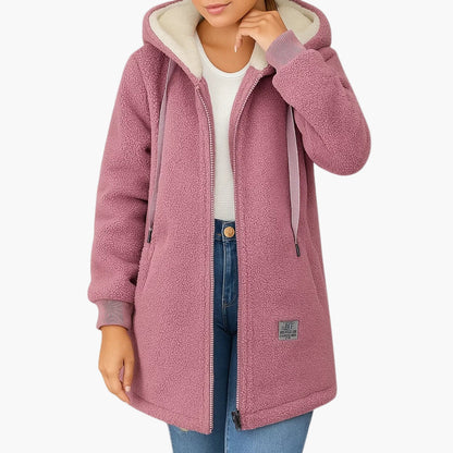 Damen Fleecejacke mit Kapuze – Kuscheliger Freizeitmantel für kühle Tage
