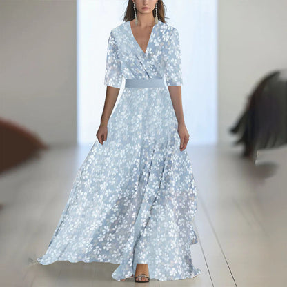 Damen Maxikleid mit tiefem V-Ausschnitt und fließendem Blumendesign