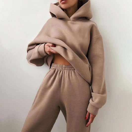 Amalia - Set mit Hoodie und Jogginghose