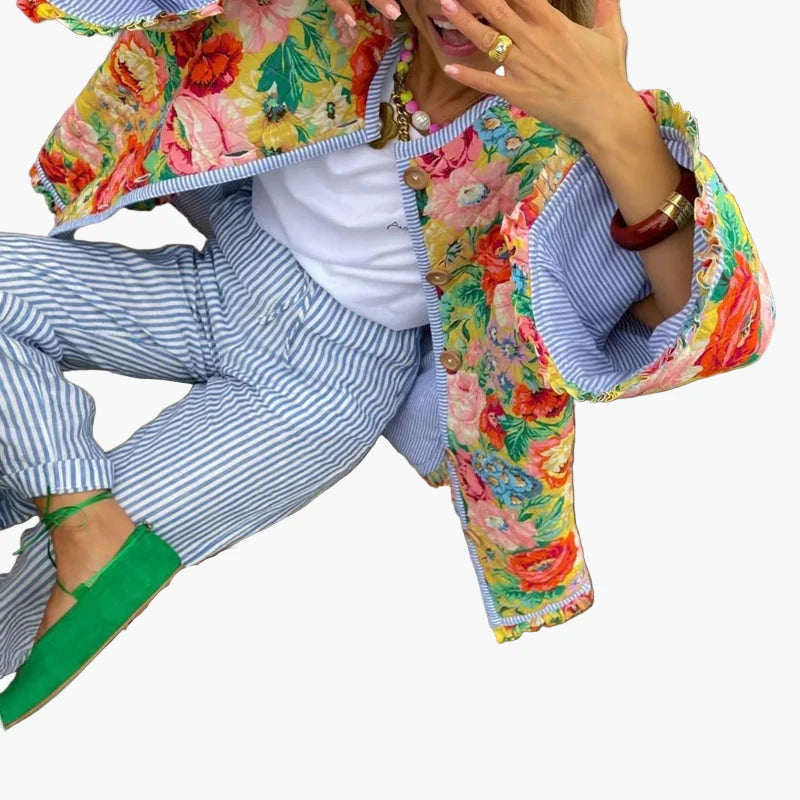 Damen Vintage Blumen Steppjacke – Boho Style für Frühling und Sommer