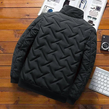 Gesteppte Jacke mit Hohem Kragen, Reißverschluss und Seitentaschen