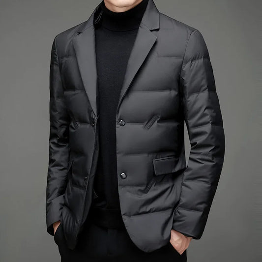 Gepolsterter Blazer mit Knopfverschluss und Klappentaschen