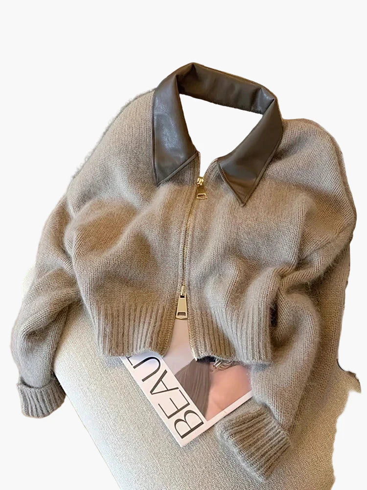 Damen Strickjacke mit Kunstlederkragen und Reißverschluss – Modischer Urban Style