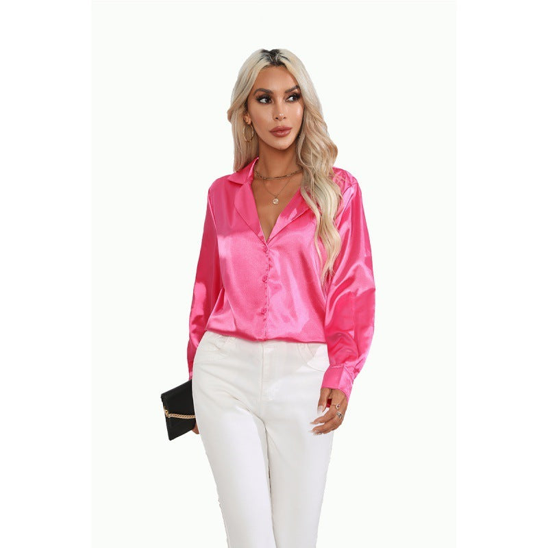 Carly – Satinbluse mit Anzugskragen