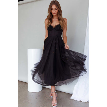 Charlotte – Lässiges Damenkleid mit Spaghettiträgern