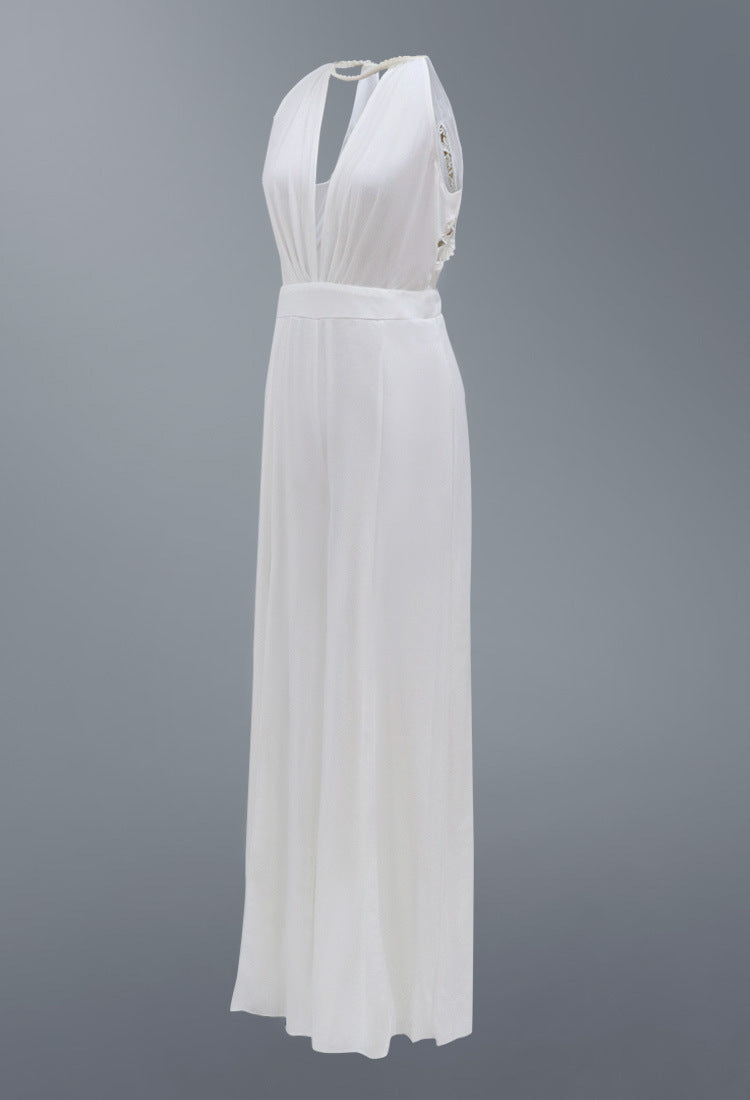 Kathryn – Tiefer V-Ausschnitt Halter Jumpsuit
