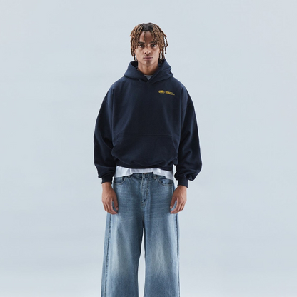 Damen Hoodie im Oversize-Look mit Modernem Print