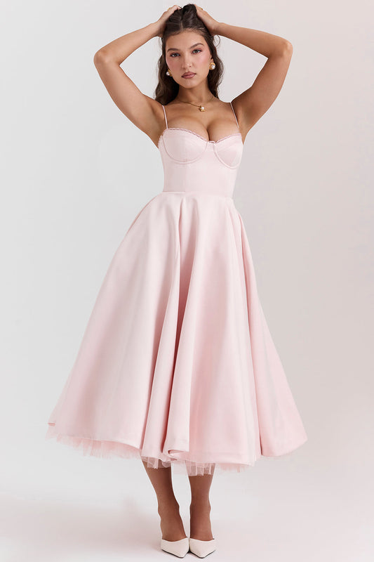 Emma – Cocktailkleid mit schulterfreiem Design und ausgestelltem Rock